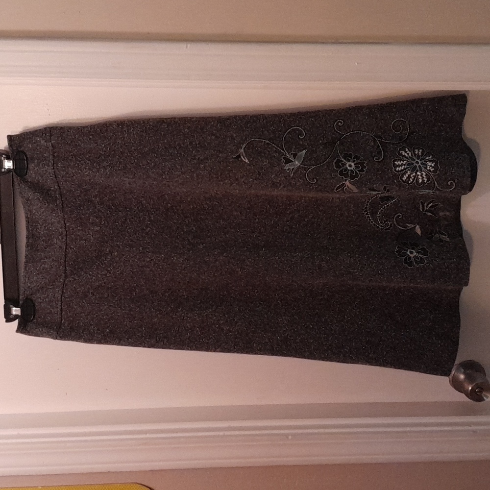 New York & Company skirt